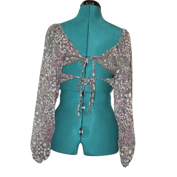 Lelis Collection Floral Chiffon Long Sleeve Open Back Crop Top - Women’s S - Picture 3 of 4